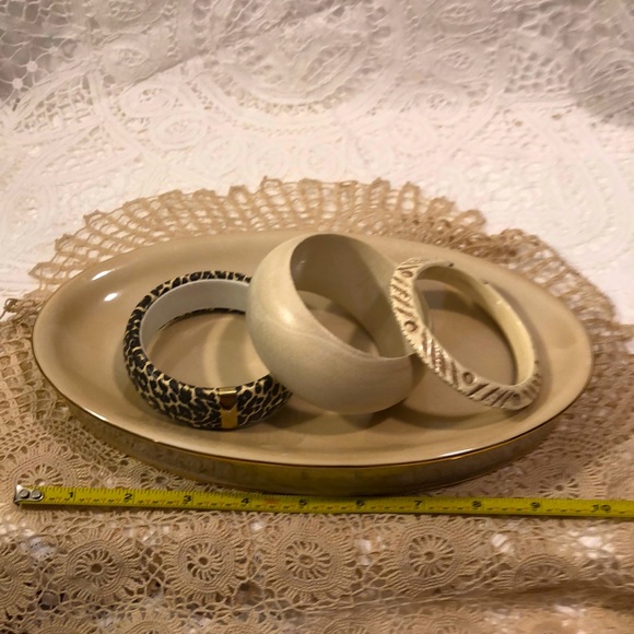 🦋Trump Home Ceramic Trinket Dish - Picture 3 of 11